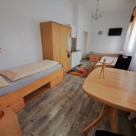 Pension Bei Valentina Wertheim Exterior foto